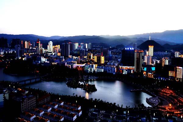 盤州市融媒體中心供圖貴州省將加強對六盤水市創(chuàng)建省級園林城.